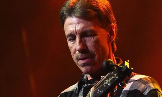 Dennis Traywick